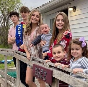 Meet your Posher, Bob